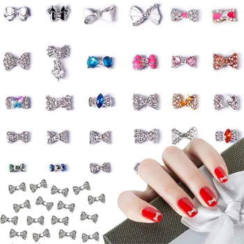 10Pcs 3D motýlik Kamienkami Nail Art Charms Crystal Prívesok Obtlačky DIY Dekorácie pre Ženy, Dievčatá, Nail Art Design Šperky Plavidlá